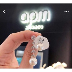 APM Monaco Ear Stud Silver Jewellery For Women 