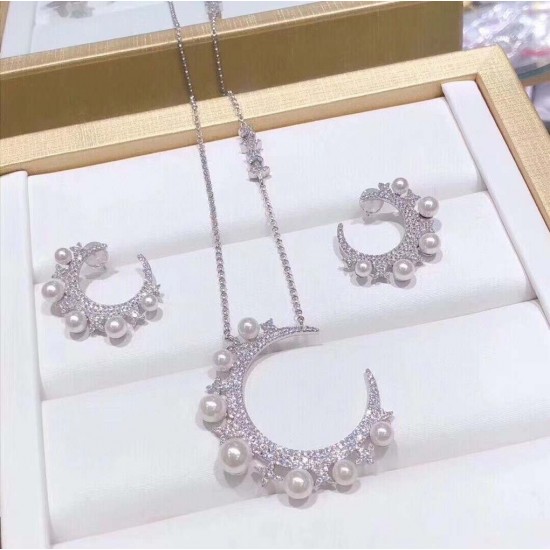 APM Monaco Star Moon Freshwater Pearl Necklace Women Jewellery APM Monaco Star Moon Freshwater Pearl Necklace Women Jewellery