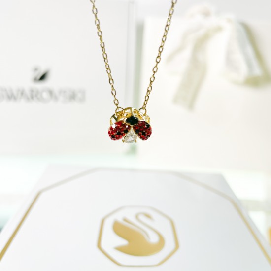 5666225 Swarovski Idyllia Gold Red Necklace Pendant Jewelry 5666225 Swarovski Idyllia Gold Red Necklace Pendant Jewelry
